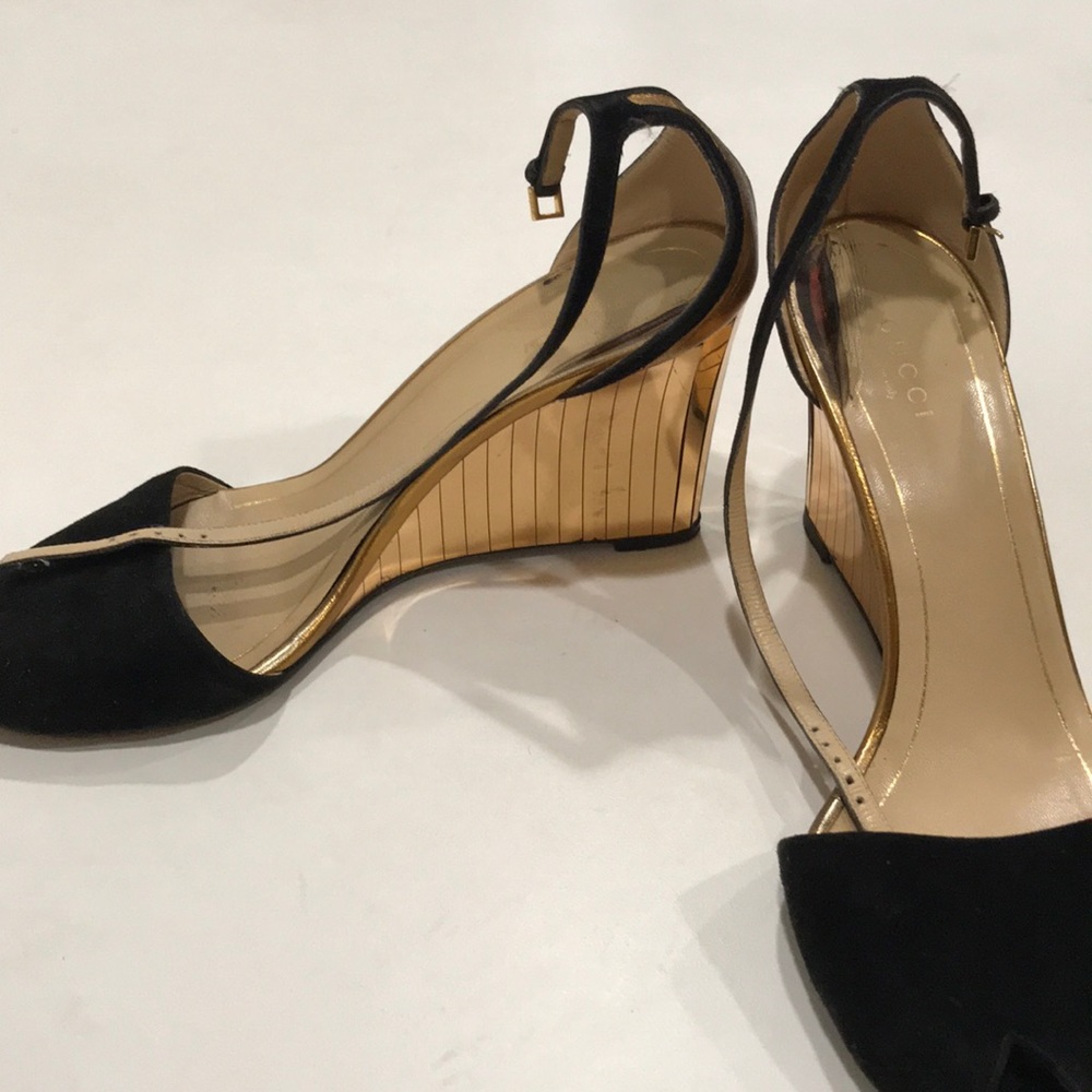 Gucci Wedges Gold Metallic Side Size 8.5